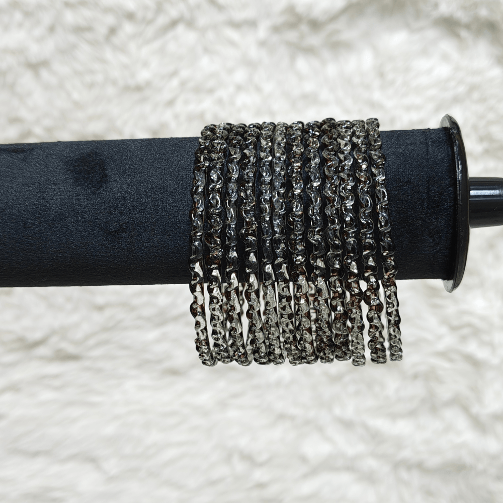 43 Glass Maggie Bangles Black - Image 1